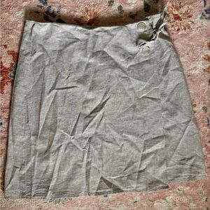 Linen Cotton Blend Women's Mini wrap Skirt in size 4!